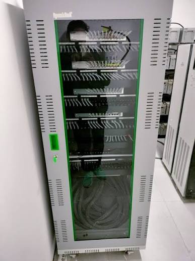 24U Server Rack