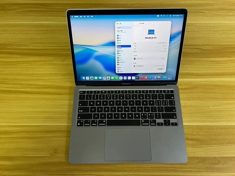 MacBook Air M1